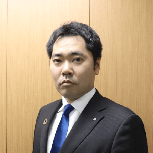 坂倉　賢
