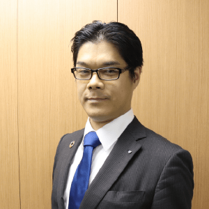 新井 真人